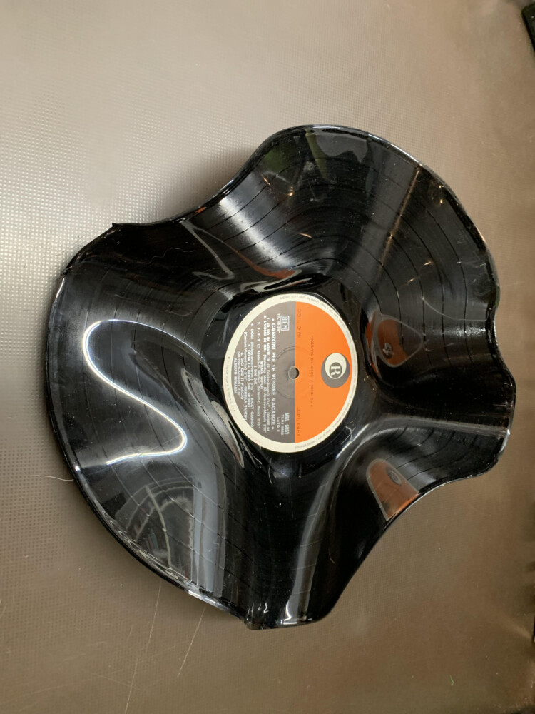 PORTA OGGETTI IN VINILE CANZONI PER LE VOSTRE VACANZE